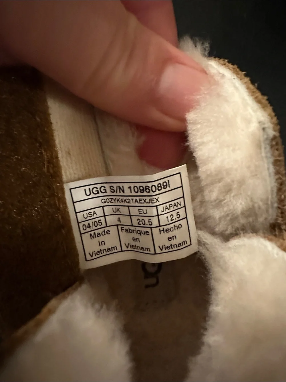 UGG classic chestnut